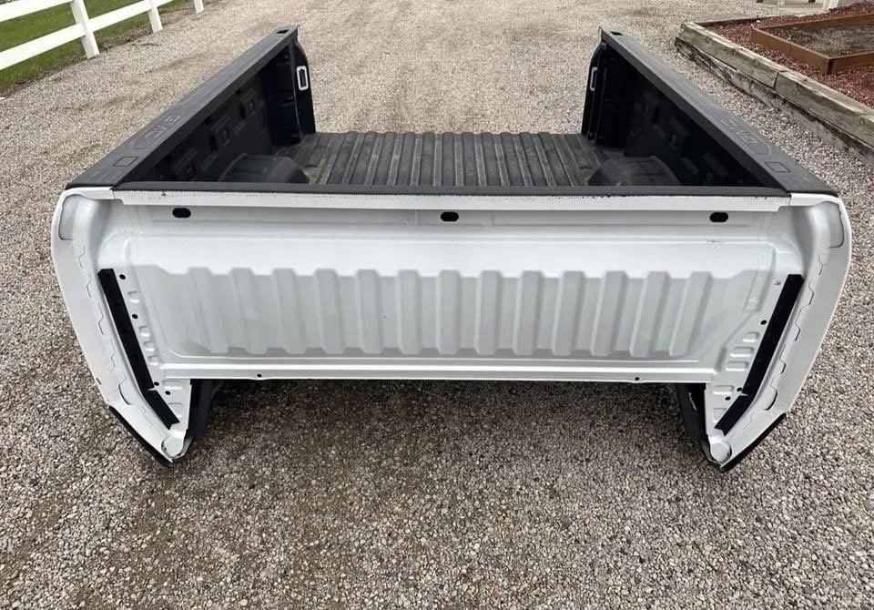 2019-2025 Chevy Silverado/GMC Sierra Short Bed - Image 3