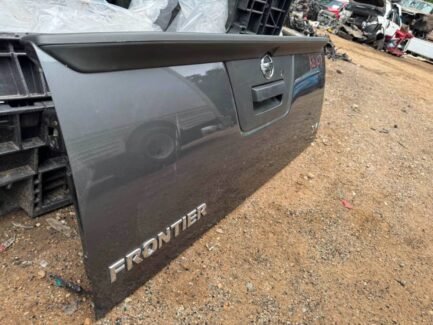 2013-2021 Nissan Frontier Tailgate Trunk Hatch - Image 4