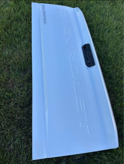 2019-2025 Chevrolet Silverado 2500 3500 Tailgate - Image 6