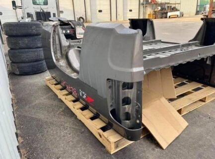 1999-2007 Chevrolet Silverado / GMC Sierra 1500 2500 3500 Short Bed - Image 5