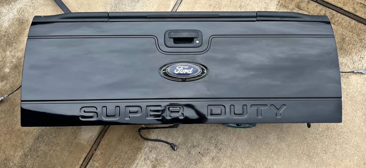 2008-2016 Ford Super Duty Tailgate With Step F250 F350 F450 F550