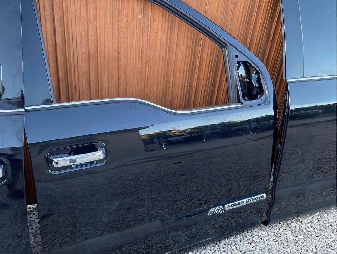 2017-2022 Ford F-250/F-350 Doors - Image 3