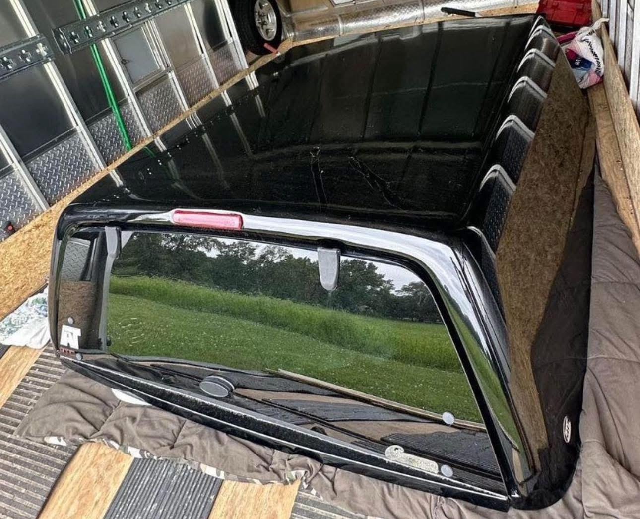 2014-2018 Chevy/GMC 5.8Ft Camper shell