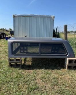 2007-2013 Chevy Silverado/GMC sierra 6.5ft Camper shell