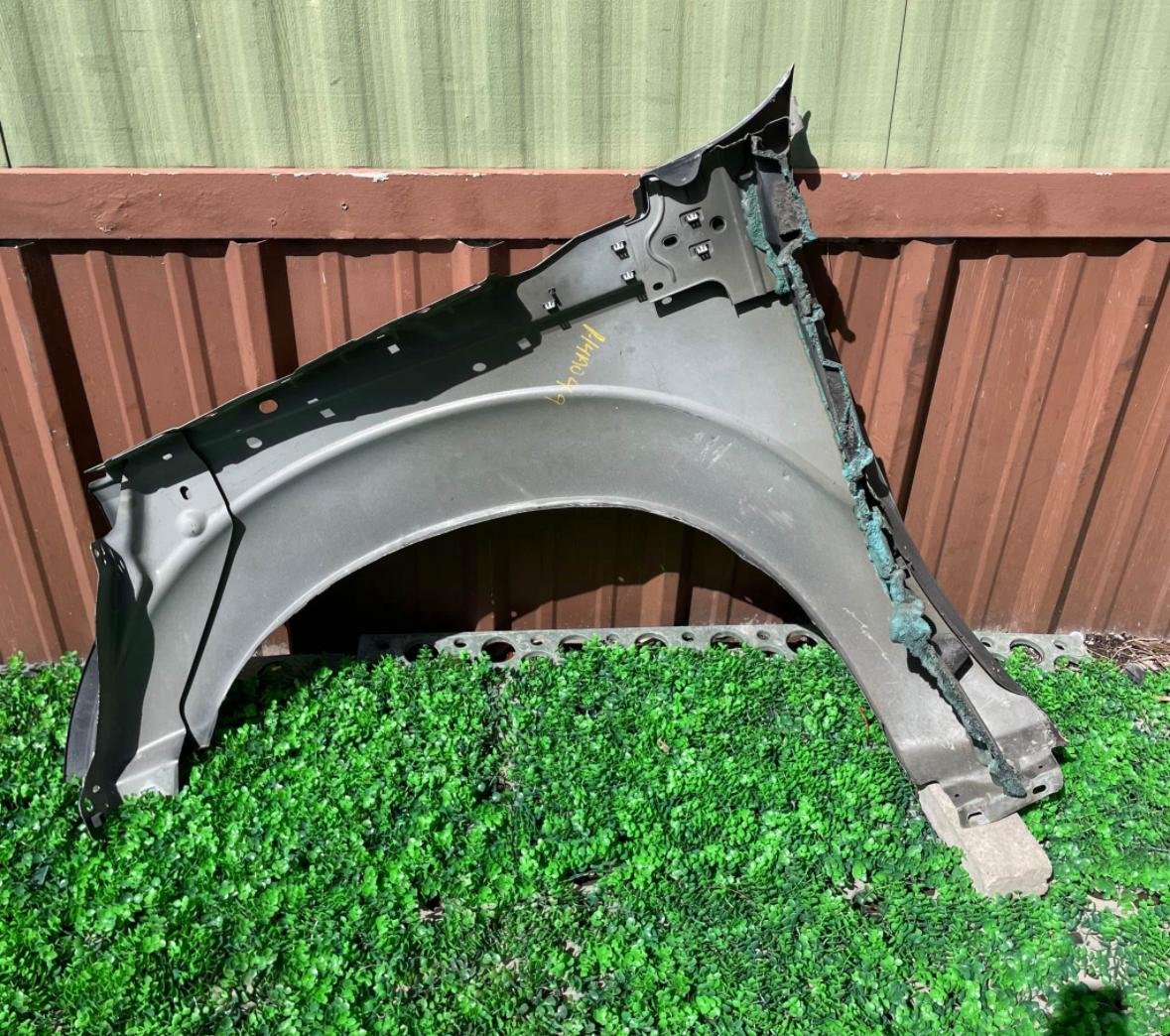 2011-2016 Ford F-250/F-350 Front Passenger Side Fender - Image 2