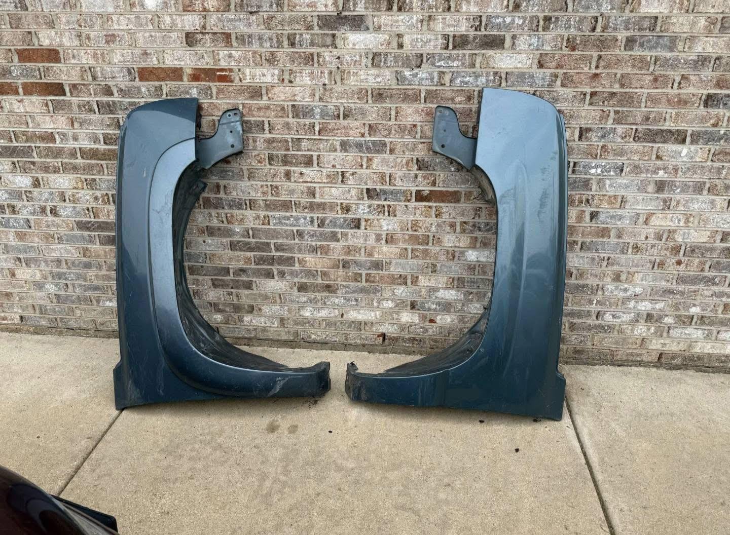1999-2006 Chevy Silverado/GMC Front Fenders